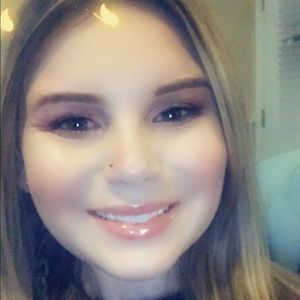 Meet your Posher, Faith